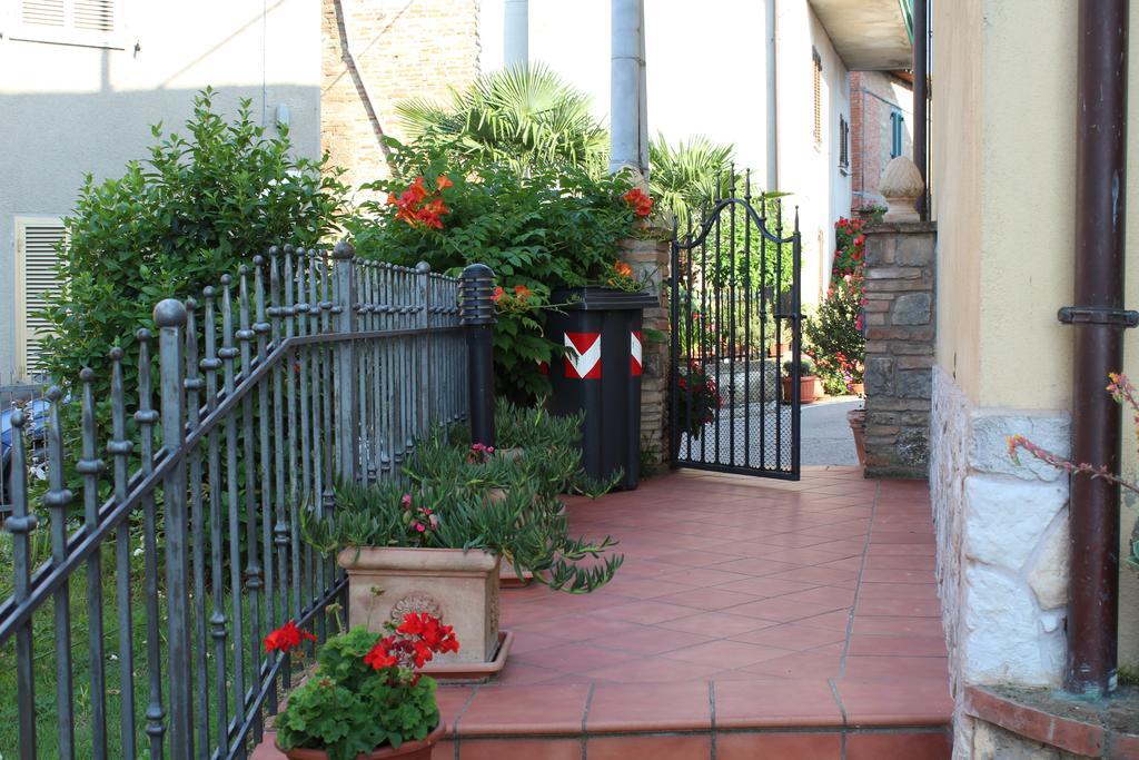 Гостьовий будинок Borgo San Savino Екстер'єр фото